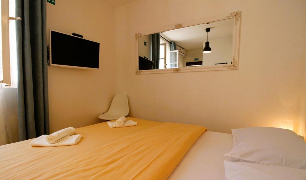 Korzo Rooms & Apartments Vis Extérieur photo